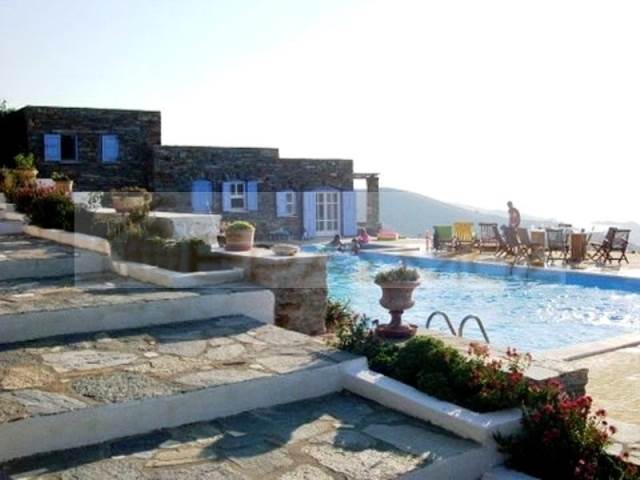 (For Sale) Residential Villa || Cyclades/Kea-Tzia - 500 Sq.m, 10 Bedrooms, 2.000.000€ 