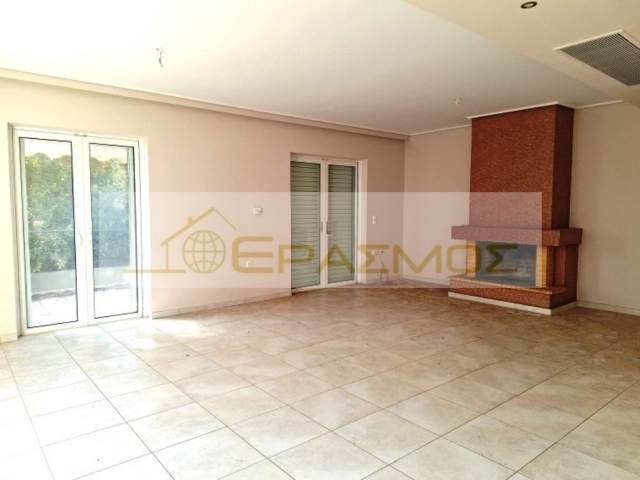 (For Sale) Residential Detached house || East Attica/Vari-Varkiza - 350 Sq.m, 6 Bedrooms, 640.000€ 