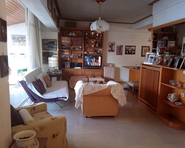 (For Sale) Residential Froor apartment || Athens Center/Athens - 114 Sq.m, 3 Bedrooms, 230.000€ 