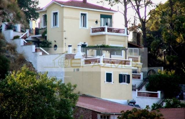 (For Sale) Residential Villa || Samos/Vathi - 270 Sq.m, 4 Bedrooms, 550.000€ 