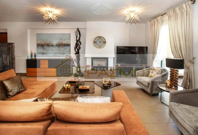(For Sale) Residential Maisonette || East Attica/Vari-Varkiza - 215 Sq.m, 3 Bedrooms, 950.000€ 