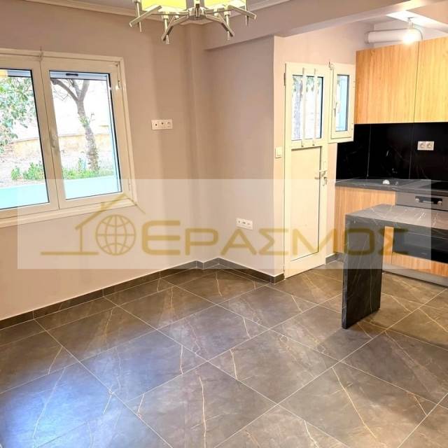 (Προς Πώληση) Κατοικία Στούντιο || Αθήνα Νότια/Γλυφάδα - 25 τ.μ, 1 Υ/Δ, 155.000€ 